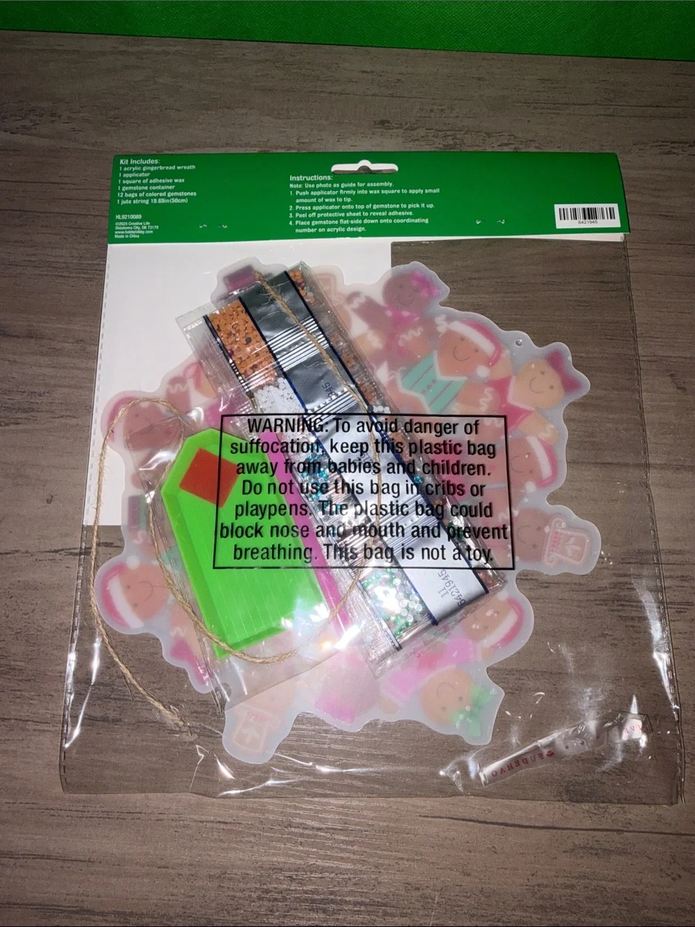 Creative Kids DIY Gingerbread Wreath Christmas Craft Kit New
